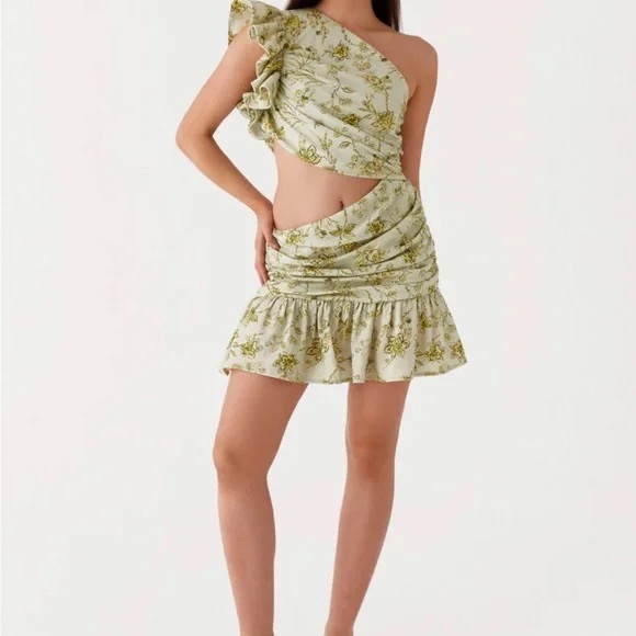 Peppermayo Dresses & Skirts - Peppermayo Floral One-Shoulder Mini Dress – Size 4 NWT